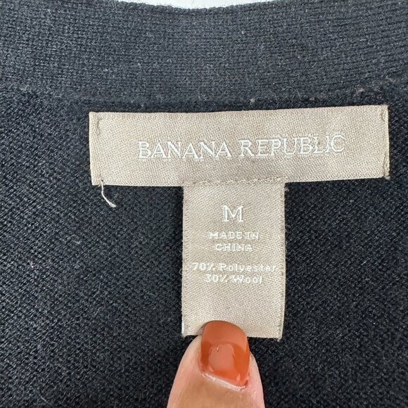 2/$30 Banana Republic V-Neck Cardigan w/ Pockets Black Medium #BAG7 - Picture 5 of 7